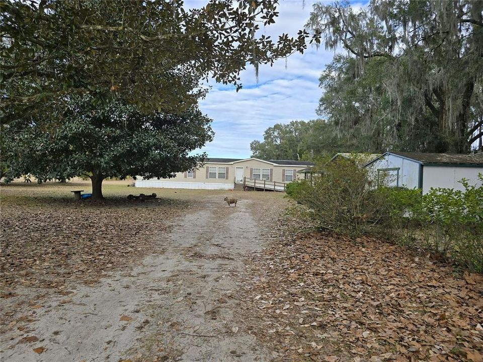 For Sale: $198,000 (3 beds, 3 baths, 2356 Square Feet)