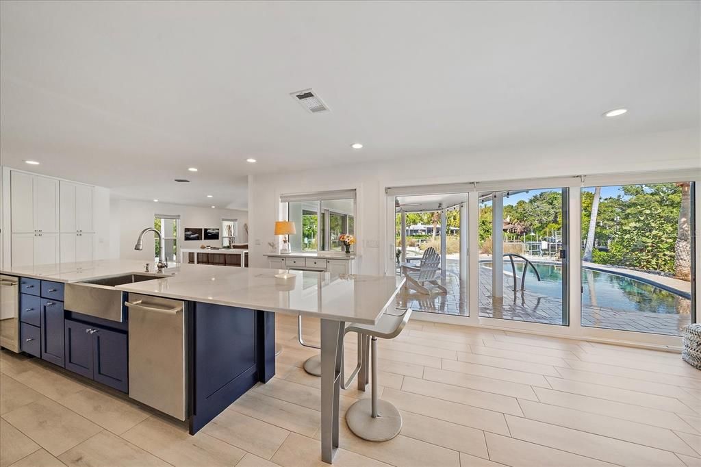 For Sale: $1,995,000 (3 beds, 2 baths, 2233 Square Feet)