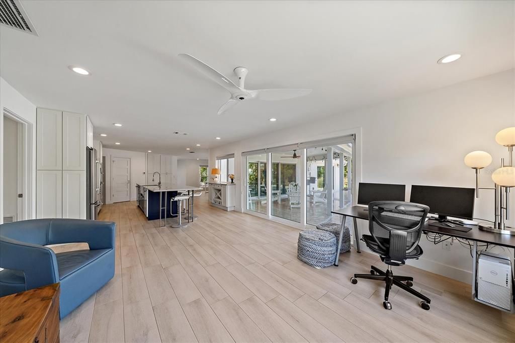 For Sale: $1,995,000 (3 beds, 2 baths, 2233 Square Feet)