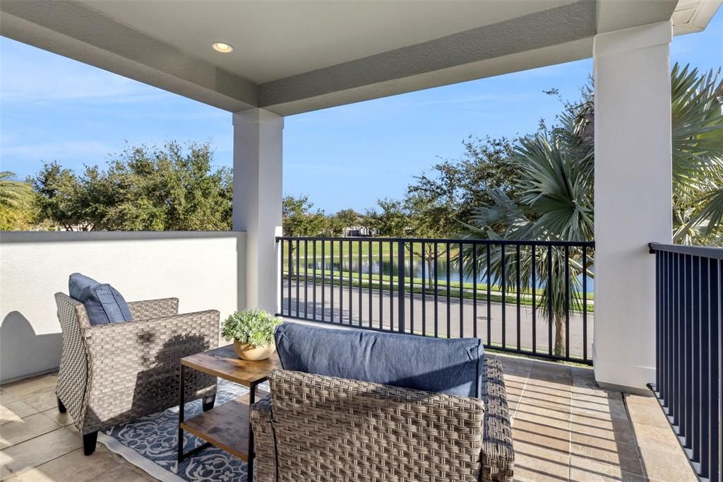 For Sale: $2,175,000 (5 beds, 5 baths, 4139 Square Feet)