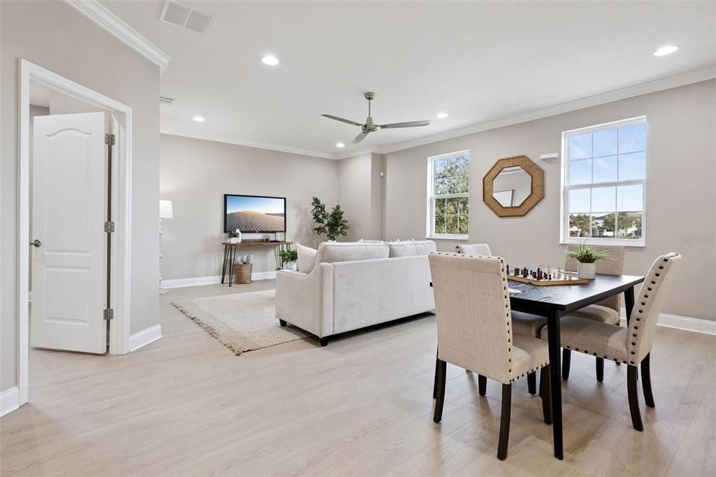 For Sale: $2,175,000 (5 beds, 5 baths, 4139 Square Feet)