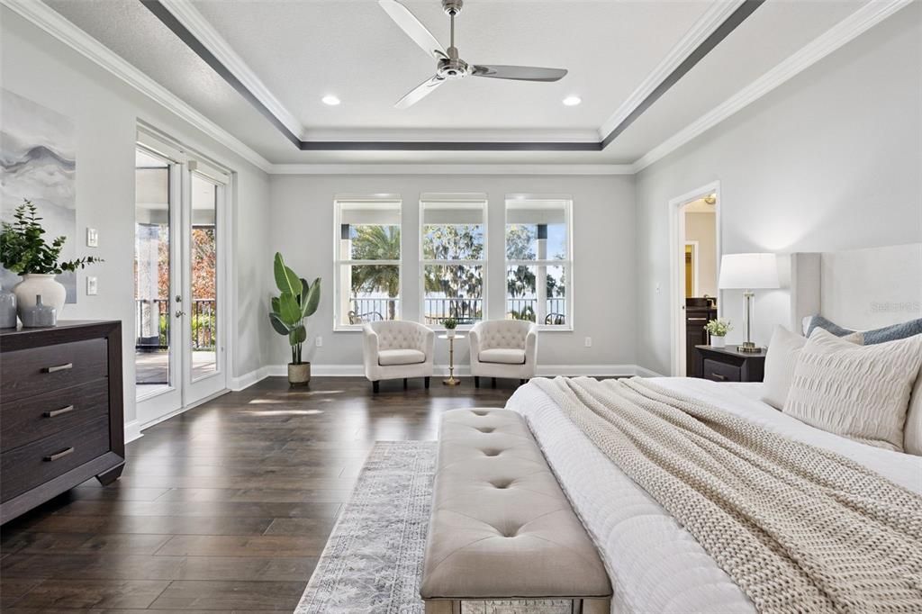 For Sale: $2,175,000 (5 beds, 5 baths, 4139 Square Feet)