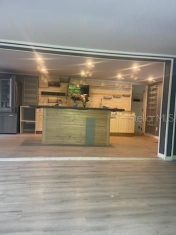 На продажу: $170,000 (3 спален, 2 ванн, 1096 Квадратных фут)