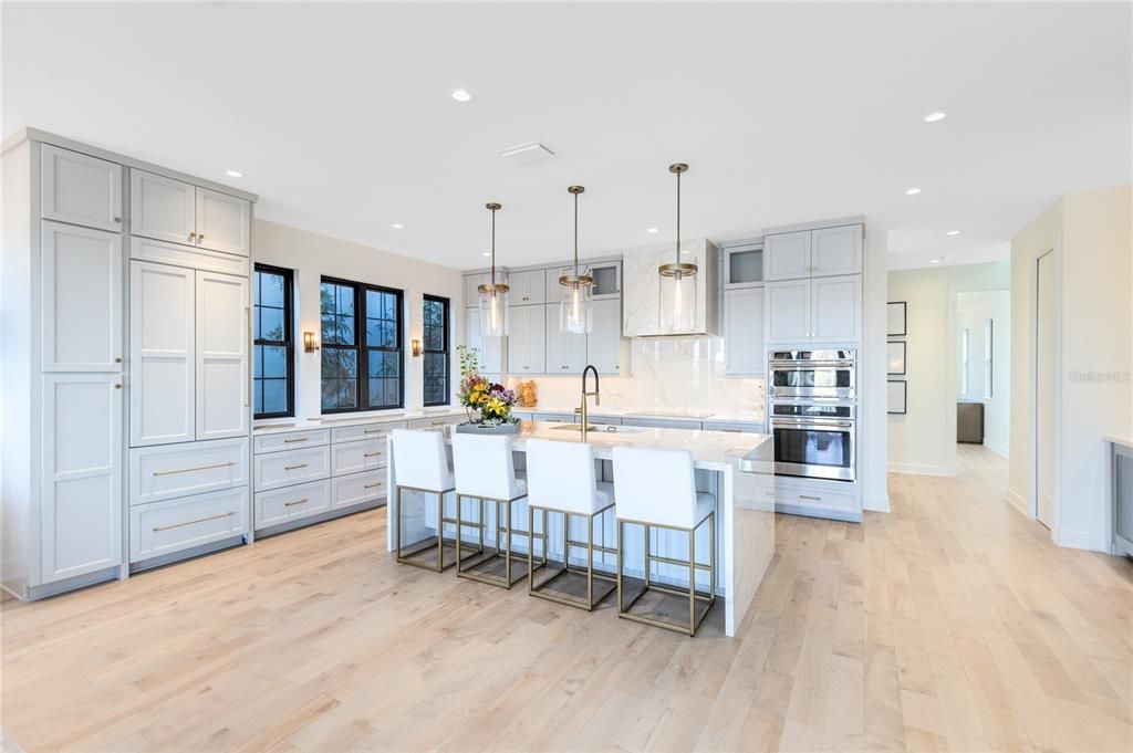 For Sale: $1,999,900 (4 beds, 3 baths, 3467 Square Feet)