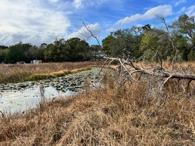 待售: $150,000 (3.40 acres)