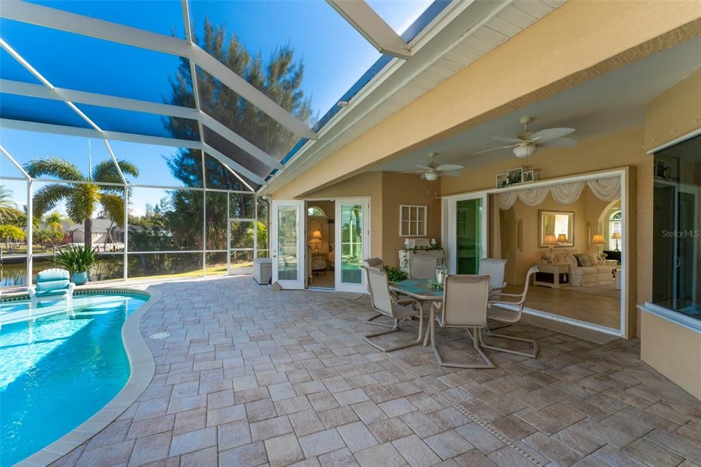 For Sale: $1,300,000 (4 beds, 4 baths, 3558 Square Feet)