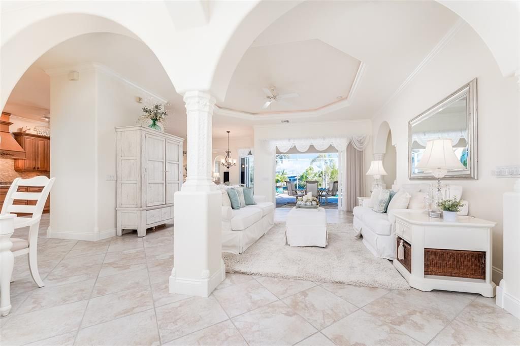 For Sale: $1,300,000 (4 beds, 4 baths, 3558 Square Feet)
