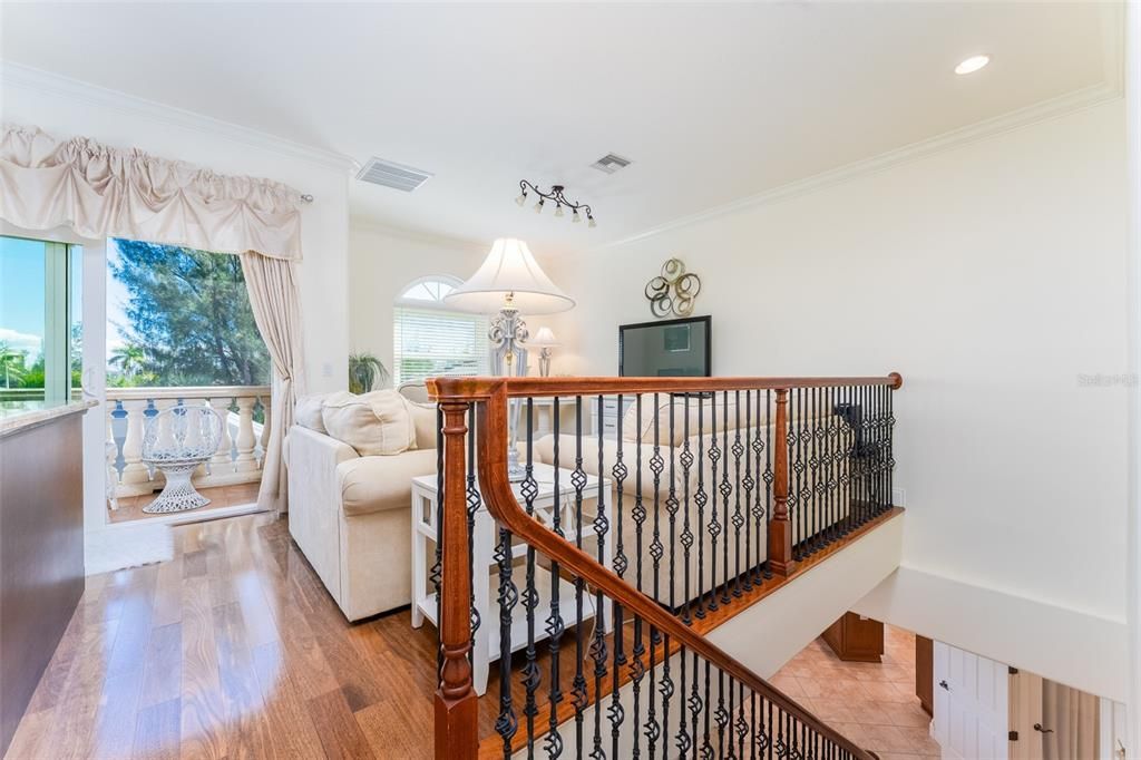 For Sale: $1,300,000 (4 beds, 4 baths, 3558 Square Feet)