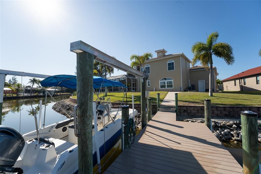 For Sale: $1,300,000 (4 beds, 4 baths, 3558 Square Feet)