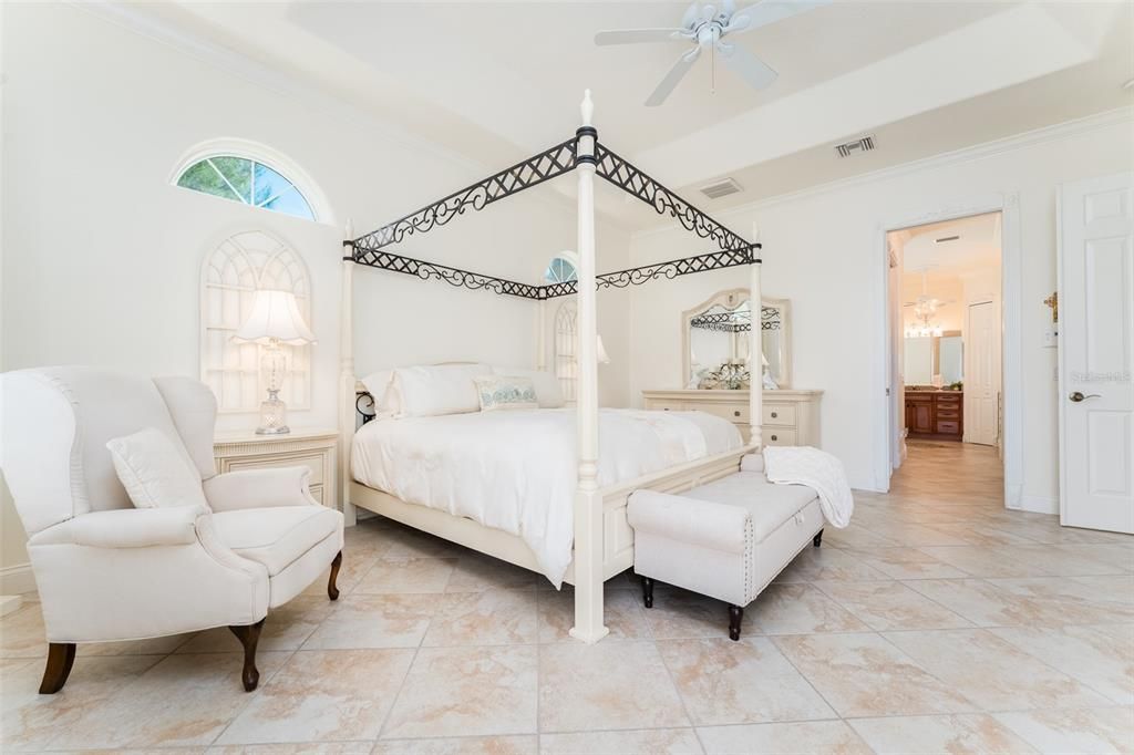 For Sale: $1,300,000 (4 beds, 4 baths, 3558 Square Feet)