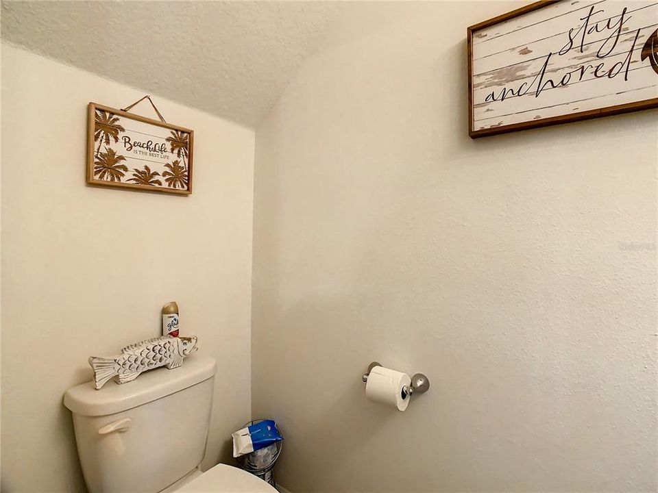 Activo con contrato: $1,850 (3 camas, 2 baños, 1507 Pies cuadrados)