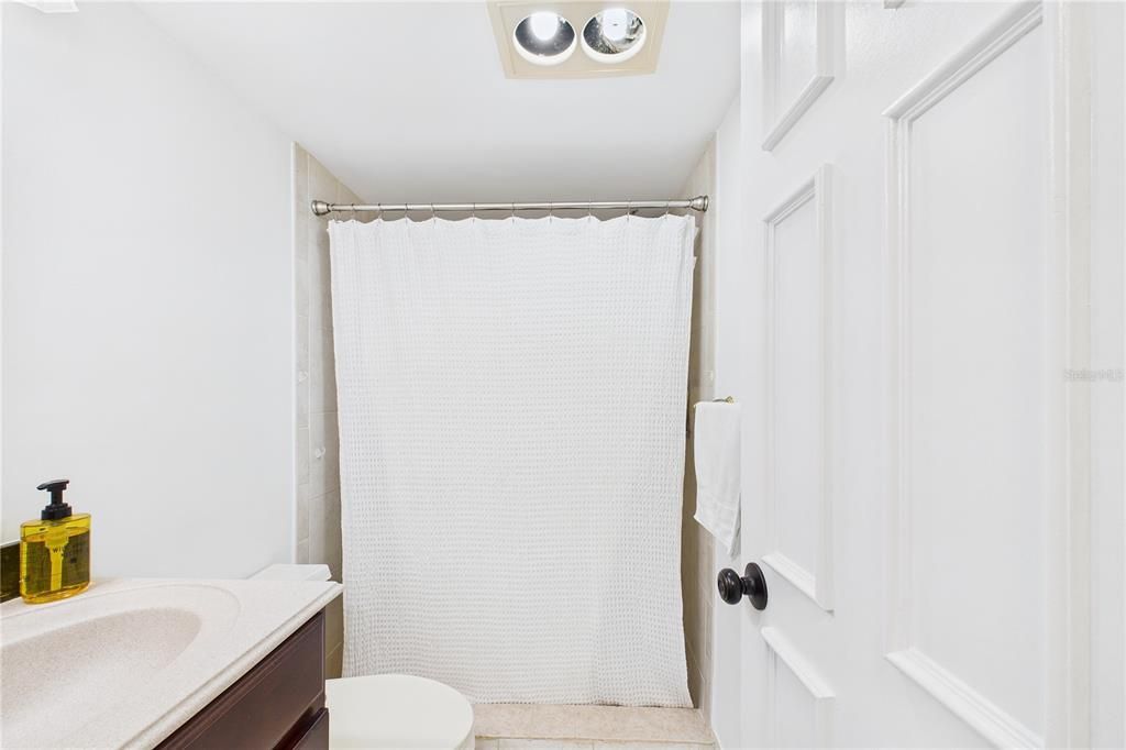 В аренду: $2,800 (2 спален, 2 ванн, 1090 Квадратных фут)