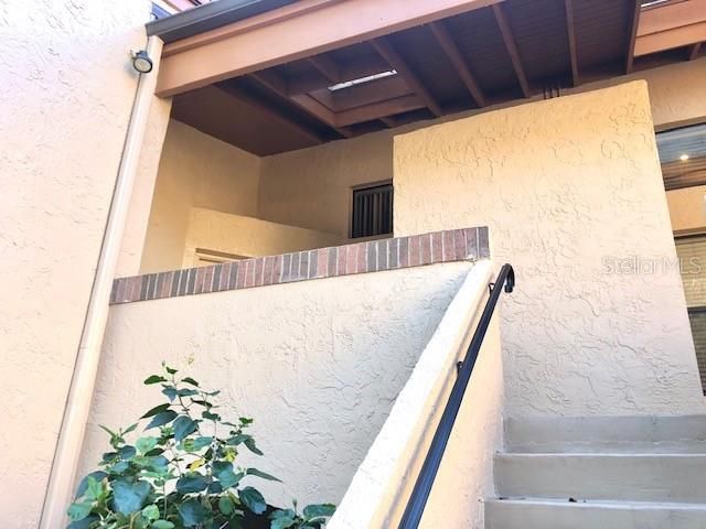 For Rent: $2,299 (2 beds, 2 baths, 1460 Square Feet)