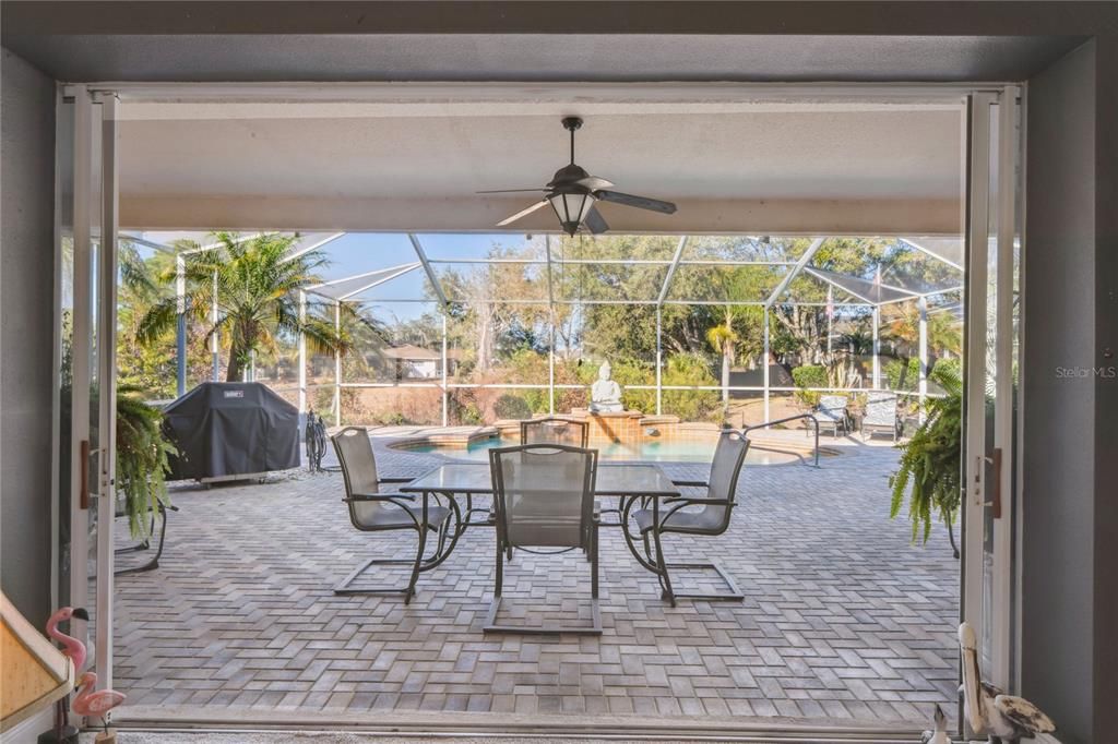 For Sale: $575,000 (3 beds, 3 baths, 2868 Square Feet)