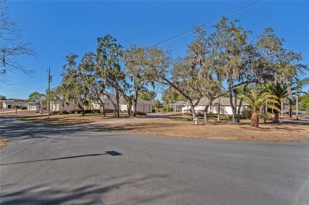 For Sale: $575,000 (3 beds, 3 baths, 2868 Square Feet)