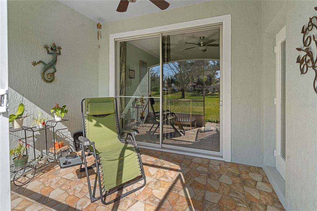 Activo con contrato: $319,900 (2 camas, 2 baños, 1542 Pies cuadrados)