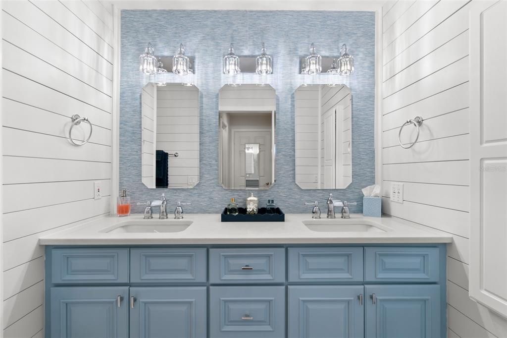 For Sale: $695,000 (3 beds, 2 baths, 1755 Square Feet)