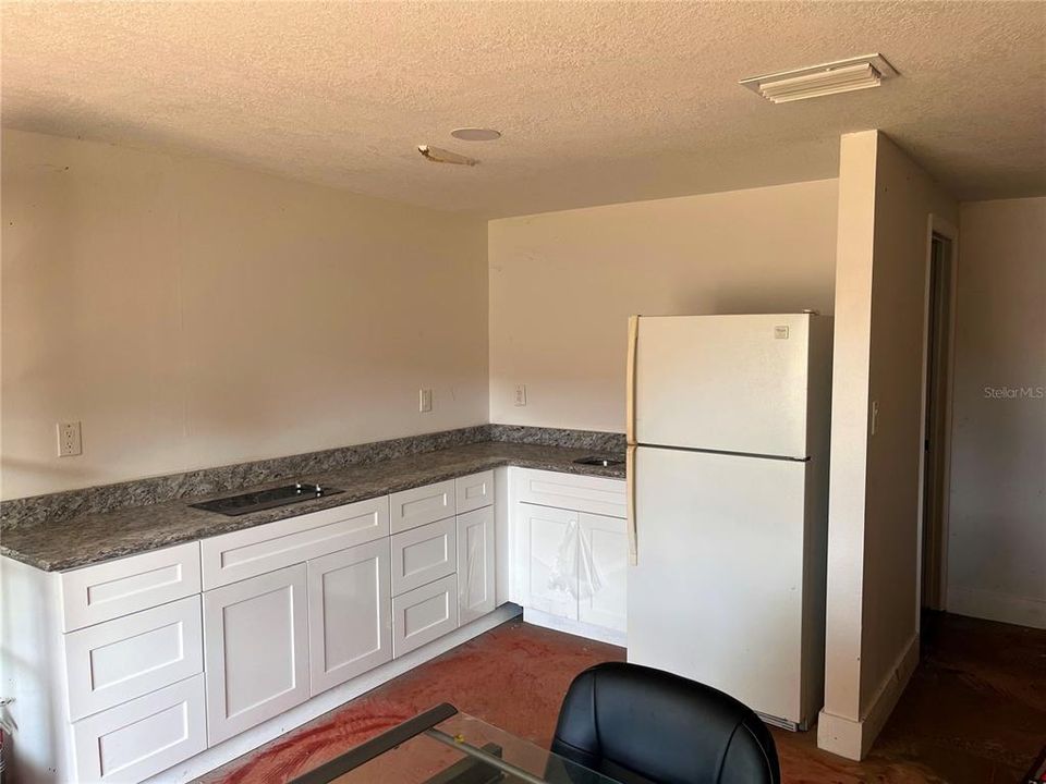 For Sale: $550,000 (0 beds, 0 baths, 10179 Square Feet)