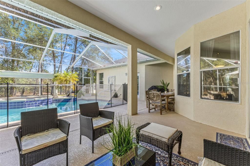 На продажу: $739,999 (4 спален, 3 ванн, 3181 Квадратных фут)