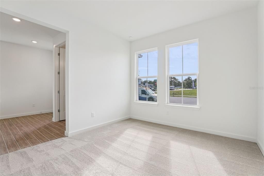 Active With Contract: $379,990 (3 beds, 2 baths, 1929 Square Feet)