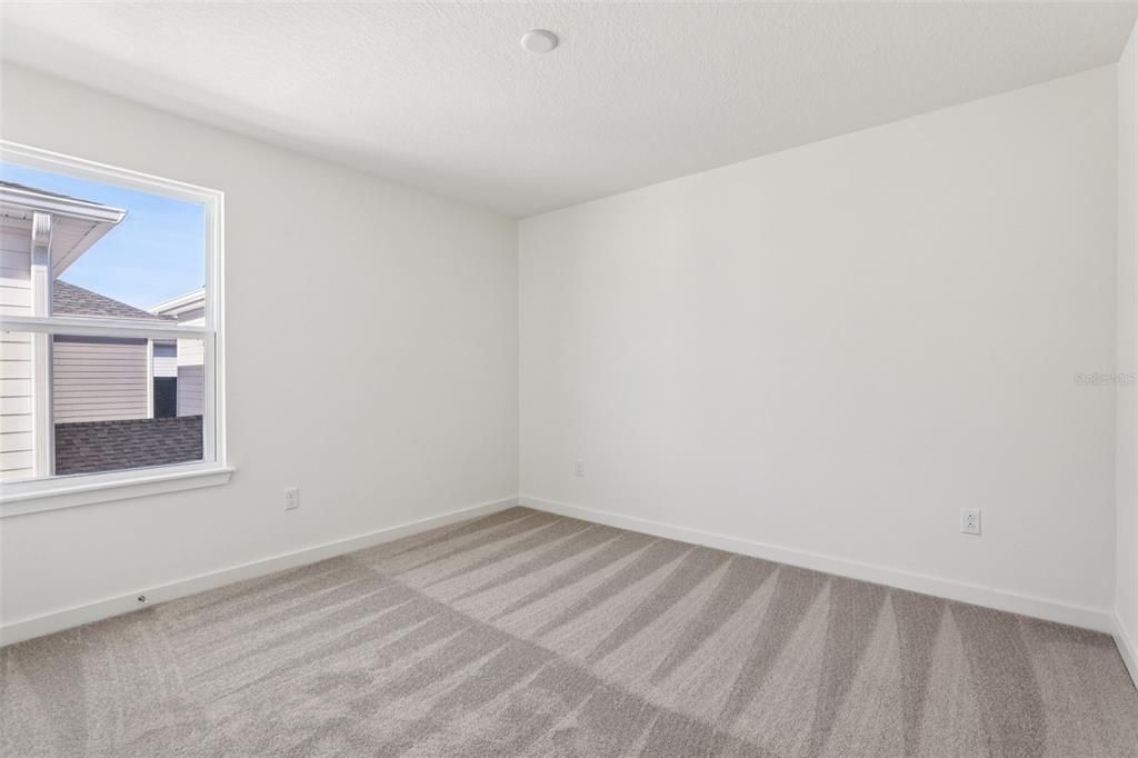 Active With Contract: $379,990 (3 beds, 2 baths, 1929 Square Feet)