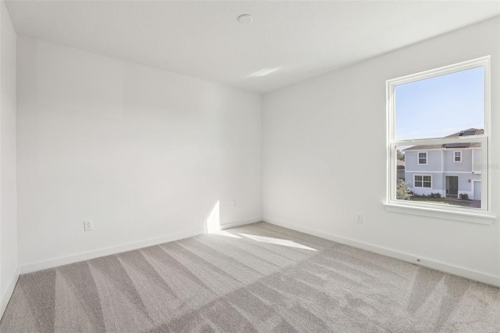 Active With Contract: $379,990 (3 beds, 2 baths, 1929 Square Feet)