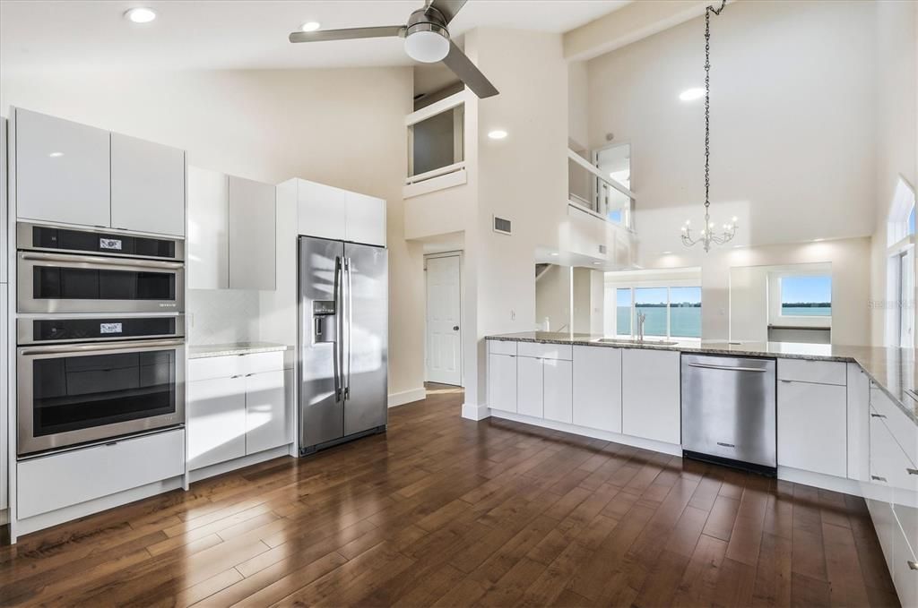 Active With Contract: $748,900 (2 beds, 2 baths, 2764 Square Feet)