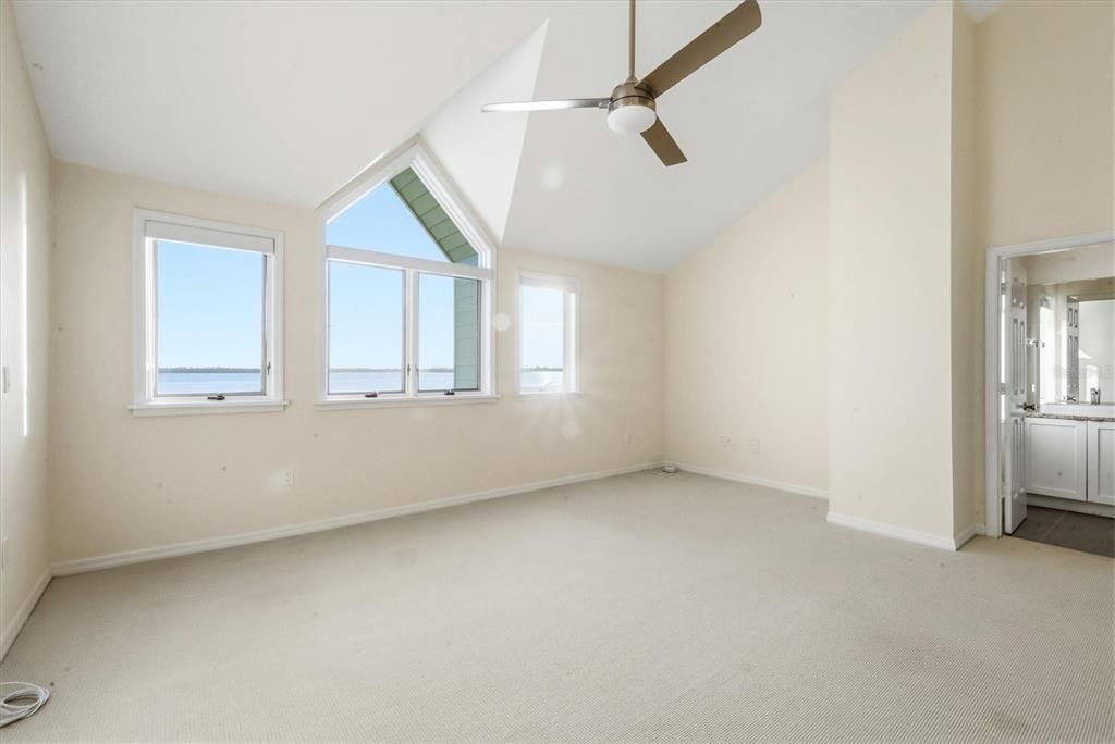 Active With Contract: $748,900 (2 beds, 2 baths, 2764 Square Feet)