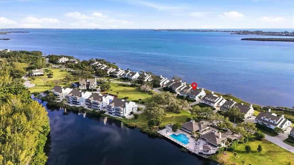 Active With Contract: $748,900 (2 beds, 2 baths, 2764 Square Feet)