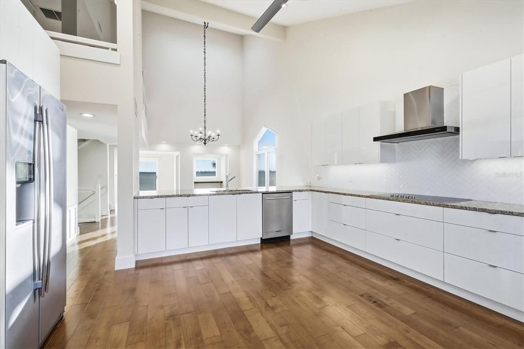 Active With Contract: $748,900 (2 beds, 2 baths, 2764 Square Feet)