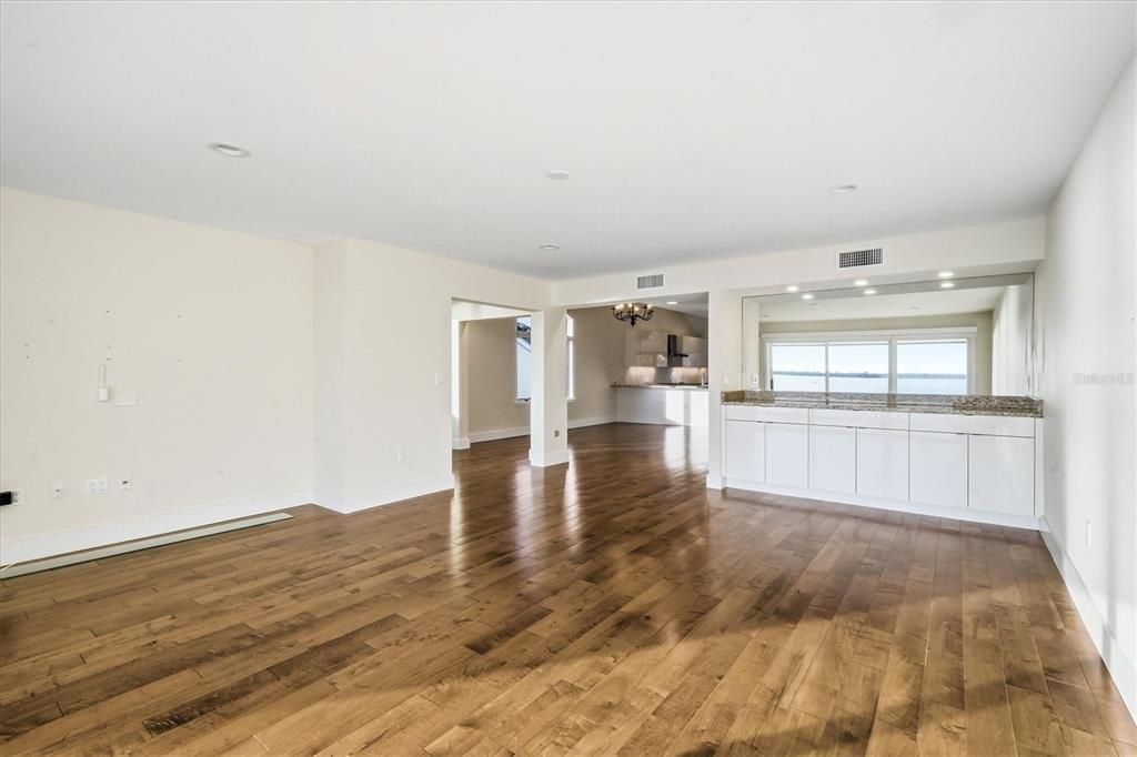 Active With Contract: $748,900 (2 beds, 2 baths, 2764 Square Feet)