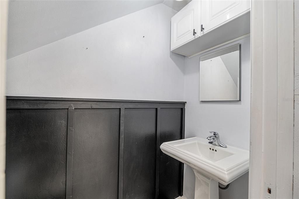 For Sale: $95,000 (2 beds, 2 baths, 1853 Square Feet)