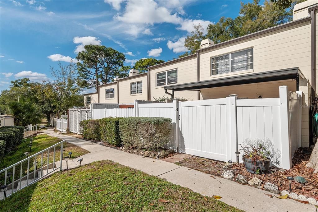 For Sale: $95,000 (2 beds, 2 baths, 1853 Square Feet)