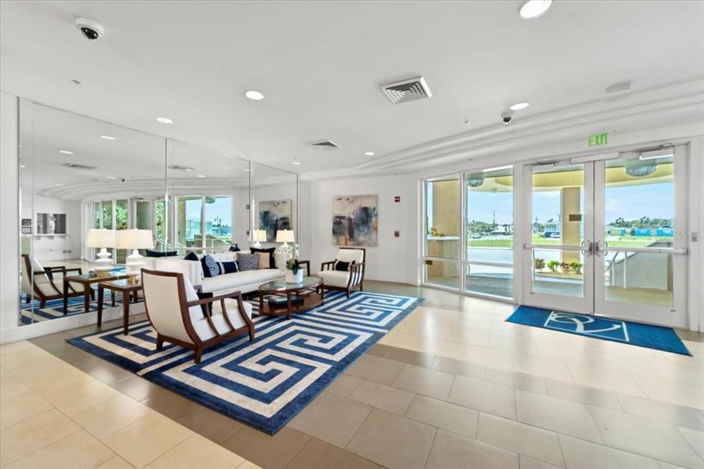 На продажу: $1,350,000 (4 спален, 3 ванн, 2927 Квадратных фут)