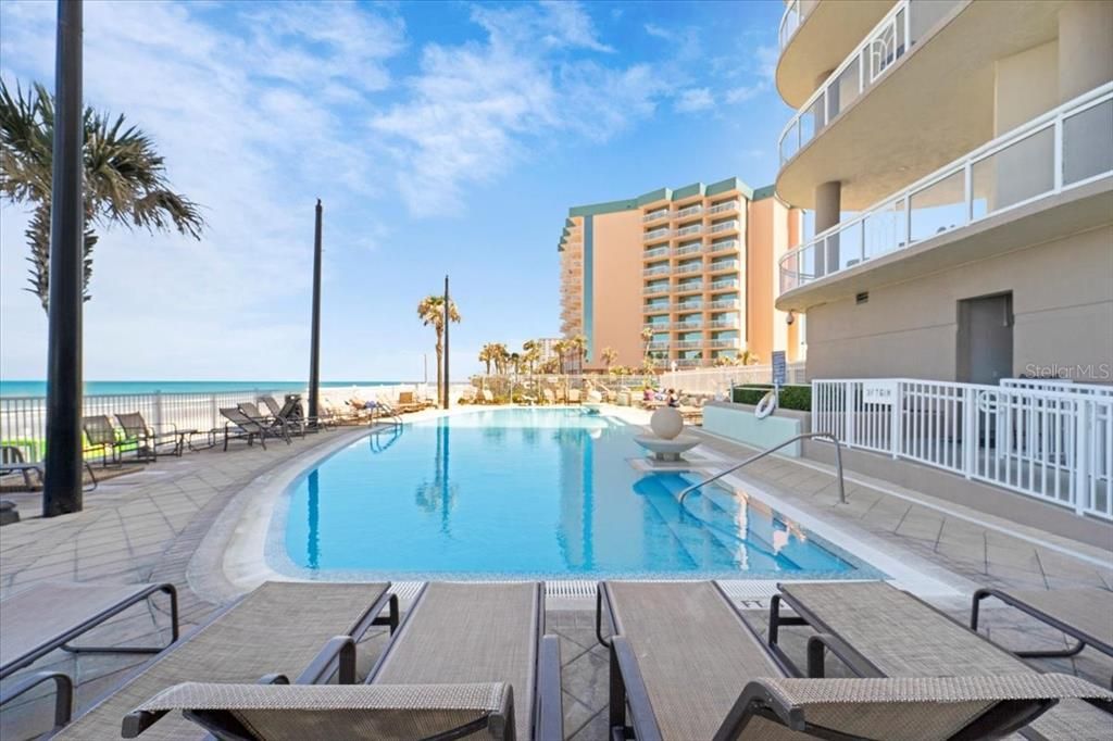 На продажу: $1,350,000 (4 спален, 3 ванн, 2927 Квадратных фут)