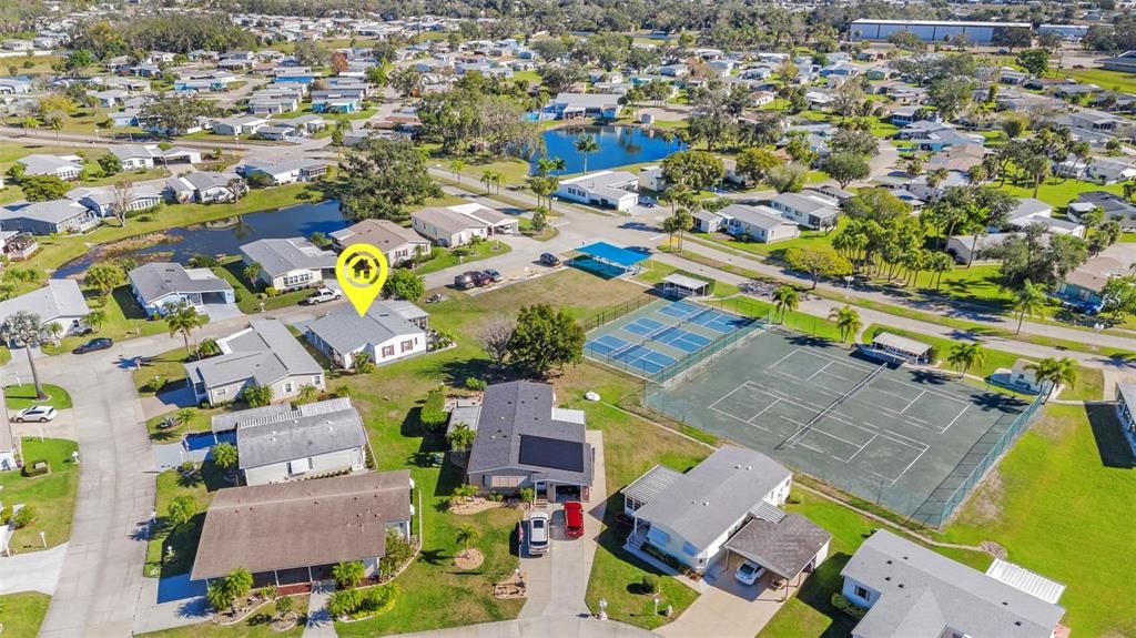 Activo con contrato: $239,900 (2 camas, 2 baños, 1428 Pies cuadrados)
