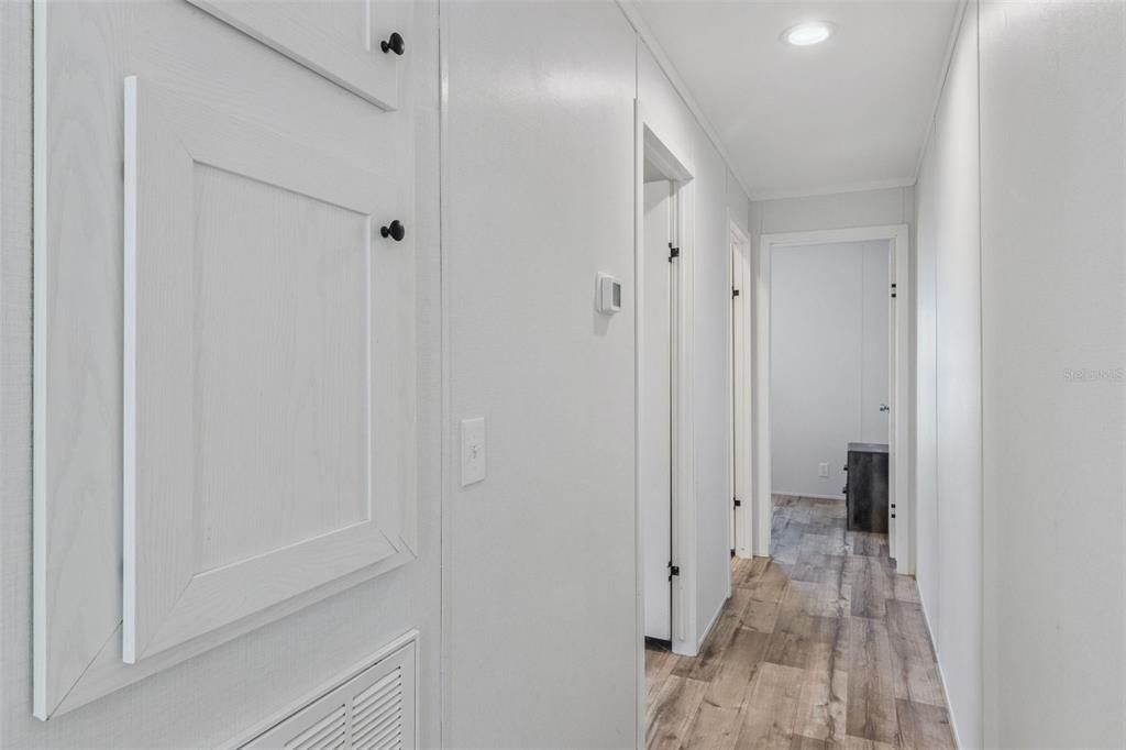 На продажу: $180,000 (3 спален, 2 ванн, 924 Квадратных фут)