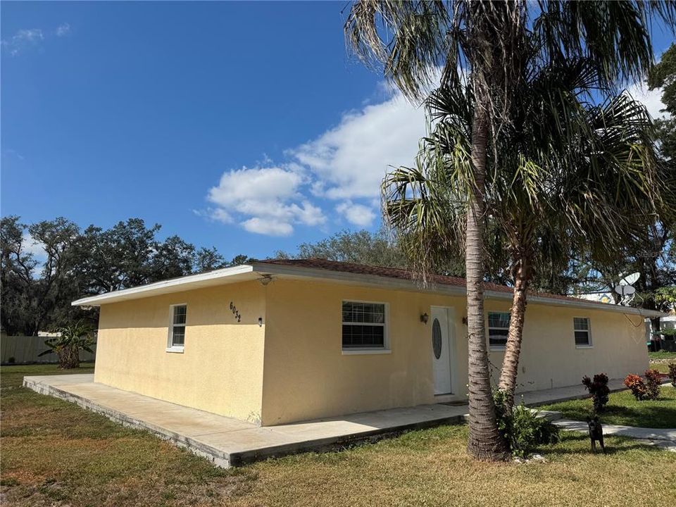 Vendido Recientemente: $580,000 (4 camas, 2 baños, 1984 Pies cuadrados)