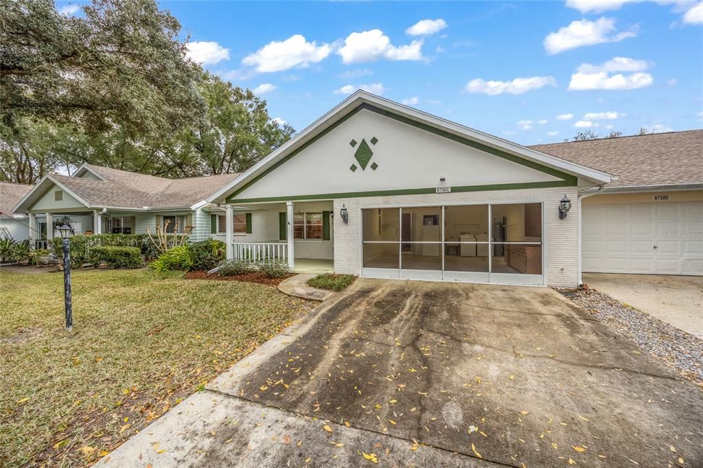Active With Contract: $132,900 (2 beds, 2 baths, 1688 Square Feet)