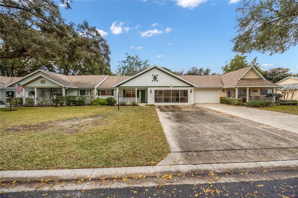 Active With Contract: $132,900 (2 beds, 2 baths, 1688 Square Feet)