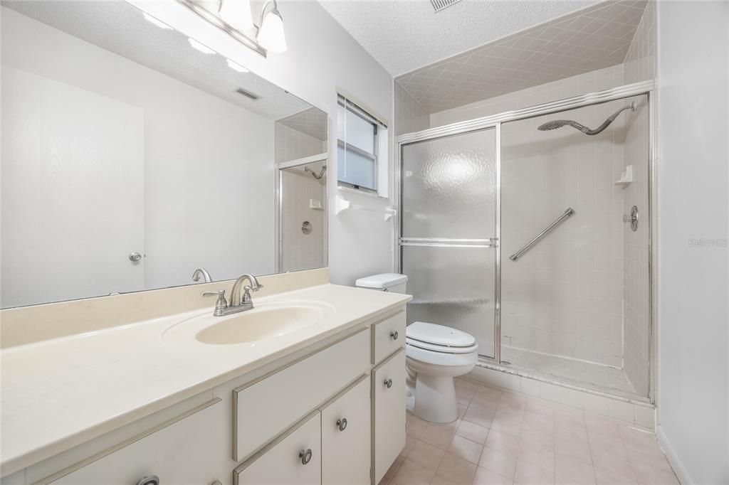 Active With Contract: $132,900 (2 beds, 2 baths, 1688 Square Feet)