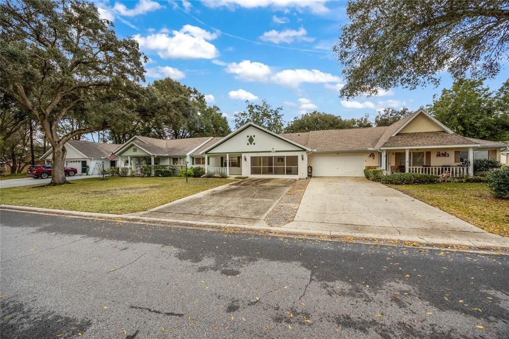 Active With Contract: $132,900 (2 beds, 2 baths, 1688 Square Feet)