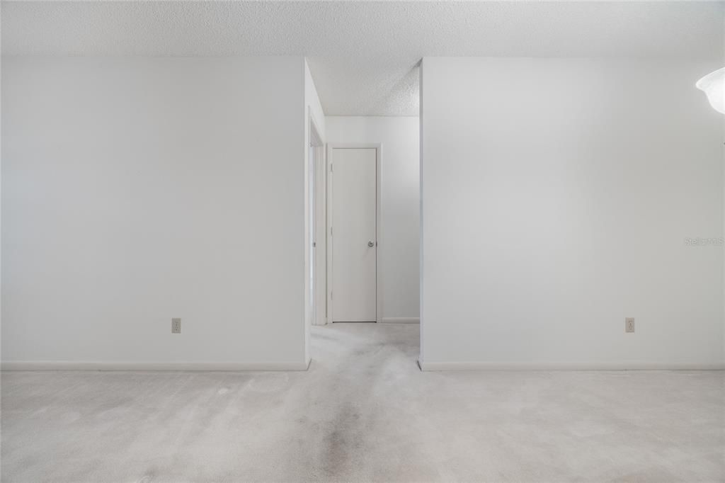Active With Contract: $132,900 (2 beds, 2 baths, 1688 Square Feet)