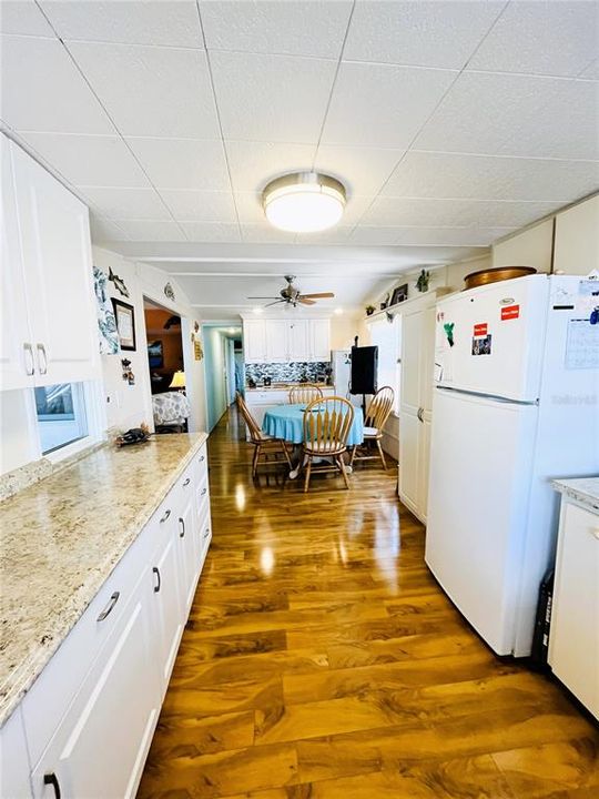 Activo con contrato: $149,000 (2 camas, 1 baños, 780 Pies cuadrados)