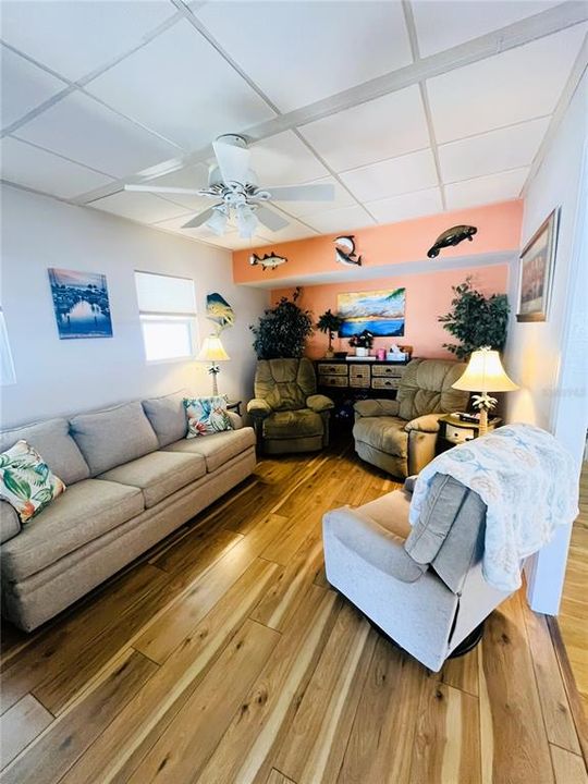 Activo con contrato: $149,000 (2 camas, 1 baños, 780 Pies cuadrados)