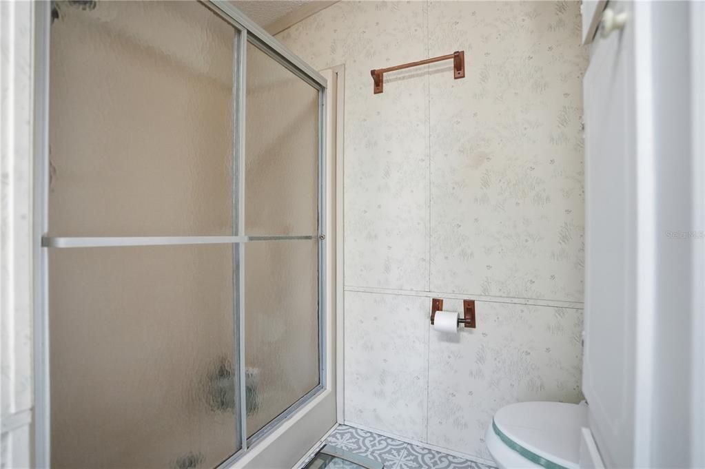 На продажу: $160,000 (2 спален, 2 ванн, 1352 Квадратных фут)