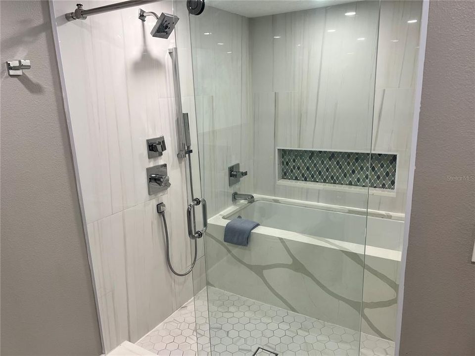 En Renta: $12,630 (2 camas, 2 baños, 1200 Pies cuadrados)
