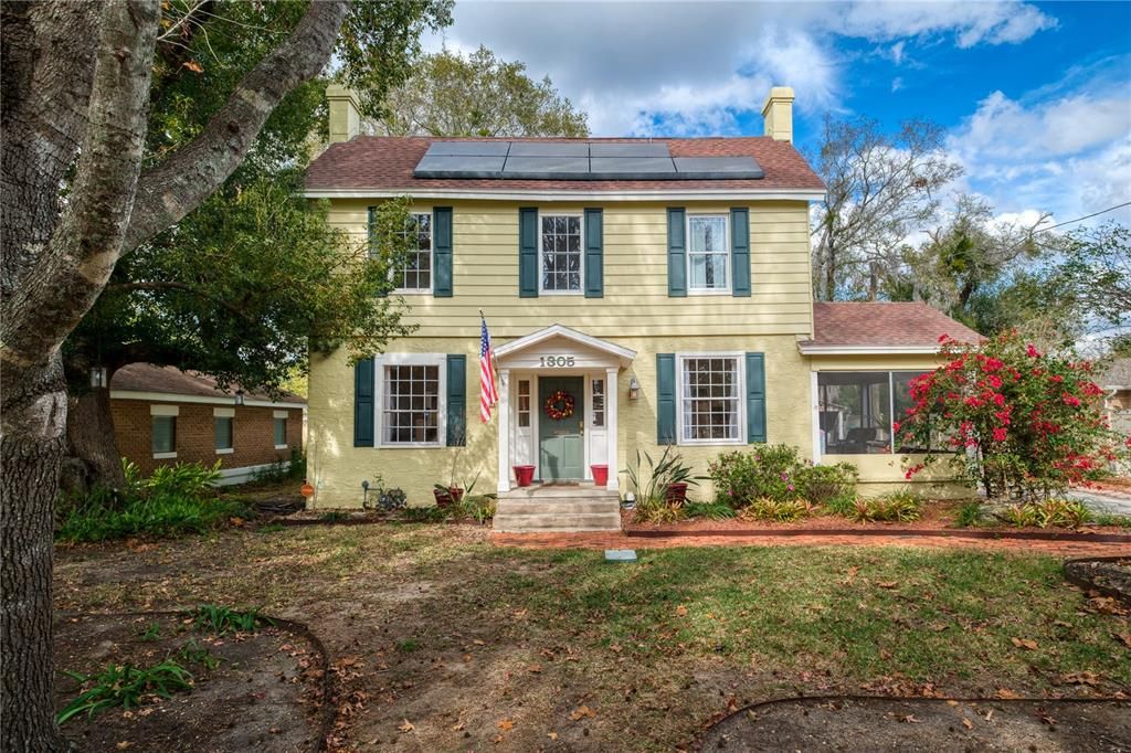 Active With Contract: $395,000 (5 beds, 2 baths, 2752 Square Feet)