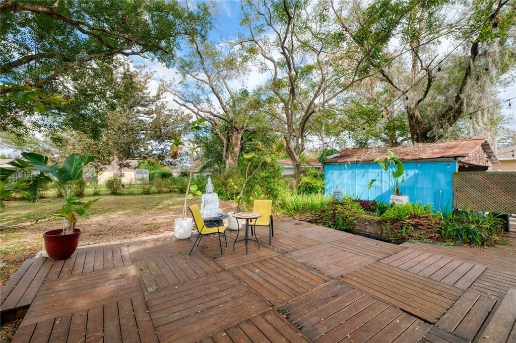 Active With Contract: $395,000 (5 beds, 2 baths, 2752 Square Feet)