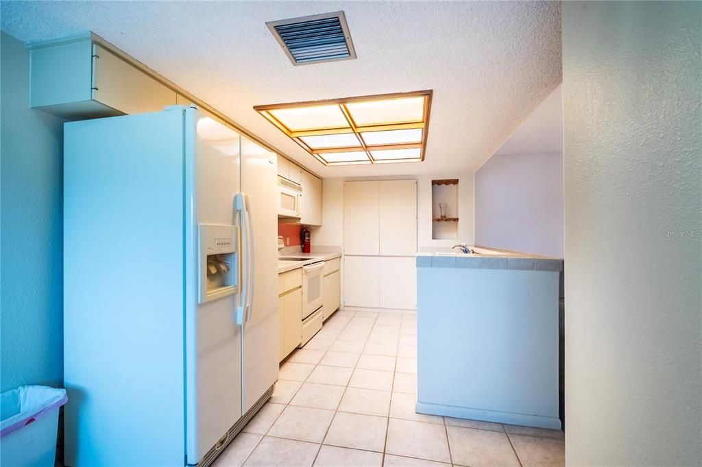 For Sale: $769,000 (2 beds, 2 baths, 1580 Square Feet)
